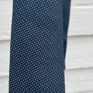 Stylish Black and Blue Tie Rayon Blend